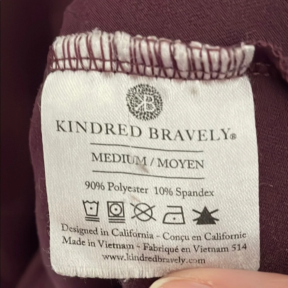 Kindred Bravely Nursing Burgundy Long Sleeve Top Medium New Mom